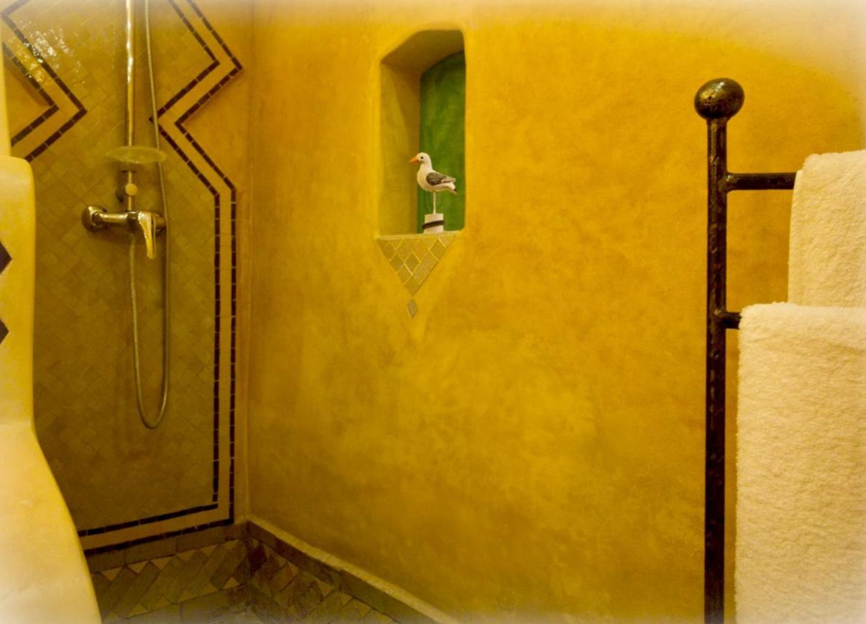 Готель Riad Laylati Ес-Сувейра Екстер'єр фото